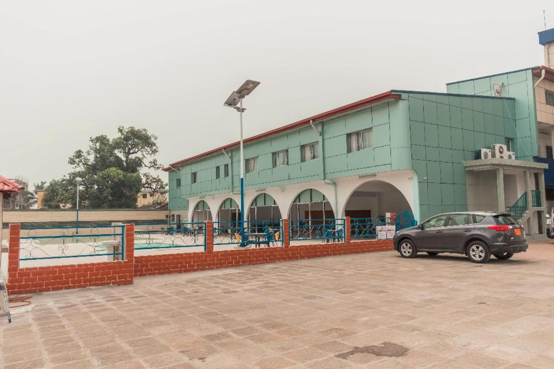 Hotel Royal Palace Douala Exterior photo